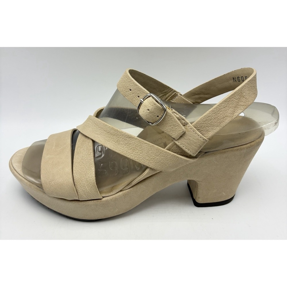 AGL Attilio Giusti Leombruni Sandals Women 7.5 Beige Platform Old Money Capsule